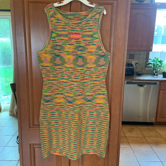 Women’s - Bodycon Dress Knitted Halter Neck - Picture 4 of 8